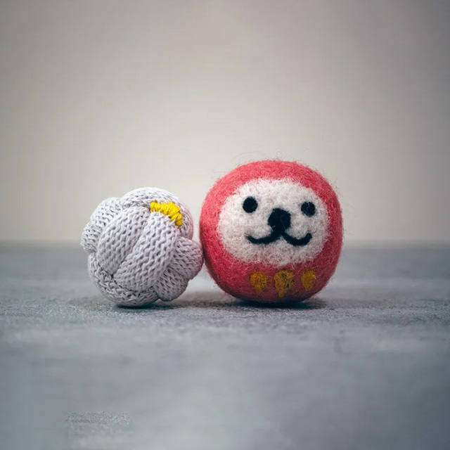 necono】開運招福 だるまと梅（猫用おもちゃ） Pets-first ONLINESTORE